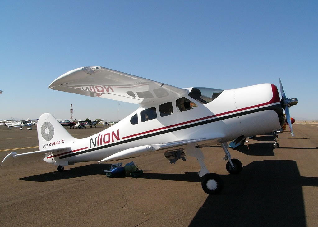 2004 Obert Neal (Griffon) Lionheart