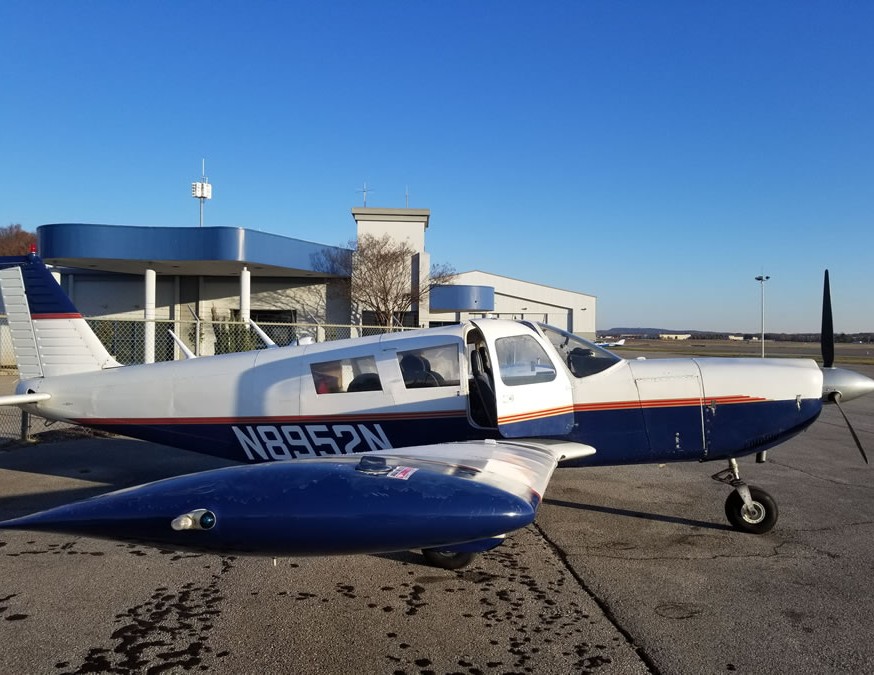 1969 Piper PA-32-300 "Cherokee Six"